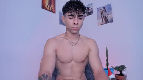 Snapshot of alex_zt chatting on November 29, 2025, 7:28 pm x online show from November 29, 2025, 7:28 pm