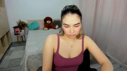 Snapshot of alexa_dolly chatting on February 18, 2026, 6:42 am Alexa online show from February 18, 2026, 6:42 am