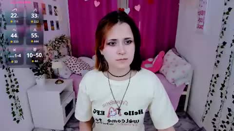 Snapshot of alexa_lexi chatting on July 6, 2026, 11:07 am alexa_lexi online show from July 6, 2026, 11:07 am