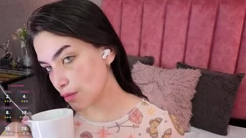 Alexa Thaylor online show from April 1, 2026, 4:04 pm