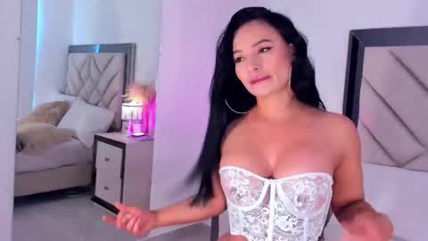 Snapshot of alexa_tobar chatting on January 10, 2026, 7:37 pm alexa_tobar online show from January 10, 2026, 7:37 pm