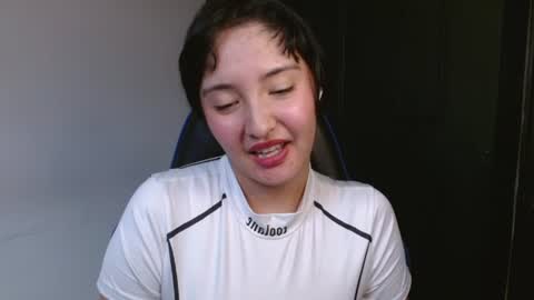 Alexandra 3 online show from July 20, 2026, 8:33 pm