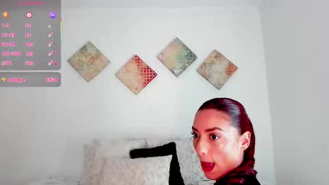 Alexandra Castillo online show from November 8, 2025, 6:24 am