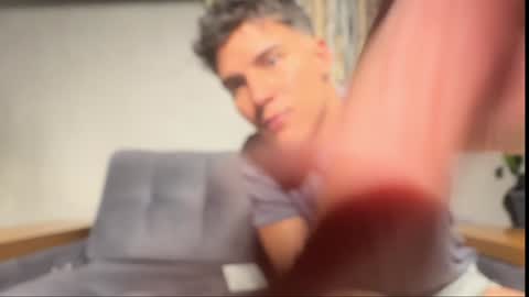 Snapshot of alexanddani chatting on January 8, 2025, 1:00 am Alex Dani online show from January 8, 2025, 1:00 am