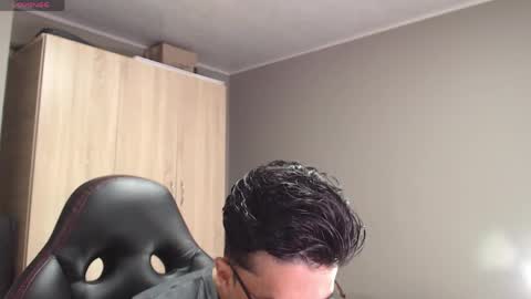 Snapshot of alexander_dimitri chatting on May 3, 2026, 3:23 am Benji Alex online show from May 3, 2026, 3:23 am