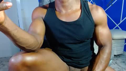 Snapshot of alexander_megan chatting on January 18, 2025, 4:15 am alexander online show from January 18, 2025, 4:15 am