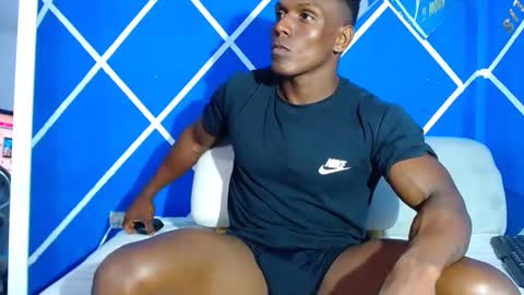 Snapshot of alexander_megan chatting on January 21, 2025, 3:48 am alexander online show from January 21, 2025, 3:48 am