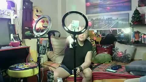 Snapshot of alexanderpatras chatting on February 23, 2025, 9:48 pm Alexander online show from February 23, 2025, 9:48 pm