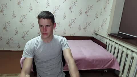 alexanderstrongs online show from May 6, 2026, 7:19 pm
