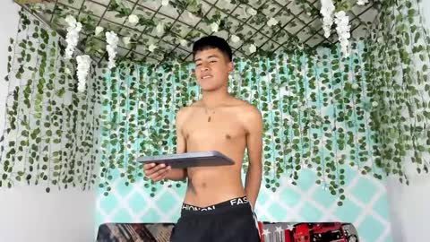 Snapshot of alexandluke1 chatting on February 26, 2025, 8:00 pm chicos hot online show from February 26, 2025, 8:00 pm