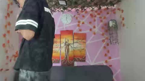 Snapshot of alexandluke1 chatting on November 3, 2025, 2:51 pm chicos hot online show from November 3, 2025, 2:51 pm