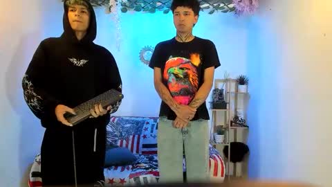 Snapshot of alexandluke1 chatting on November 6, 2025, 2:18 pm chicos hot online show from November 6, 2025, 2:18 pm