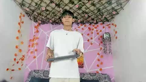 Snapshot of alexandluke1 chatting on November 22, 2025, 10:14 am chicos hot online show from November 22, 2025, 10:14 am