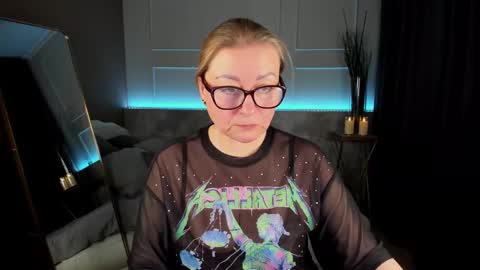 Alexandra online show from February 18, 2025, 9:09 pm