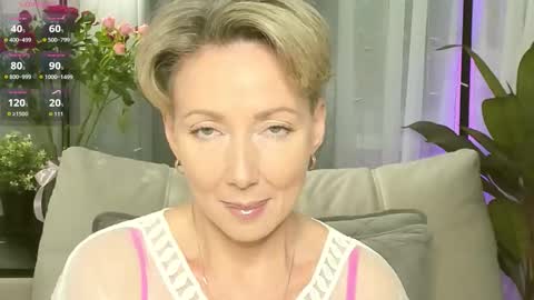 Alexandra online show from November 18, 2025, 1:04 pm