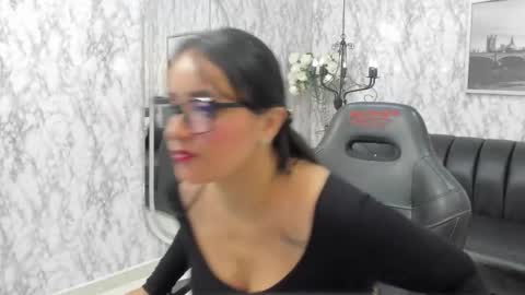 Snapshot of alexandramilff chatting on December 18, 2025, 4:18 am Alexandra Milff online show from December 18, 2025, 4:18 am