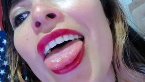Snapshot of alexandrasaen chatting on June 27, 2026, 9:53 pm alexandrasaen online show from June 27, 2026, 9:53 pm