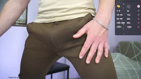 Snapshot of alexandrblatenn chatting on February 5, 2025, 4:16 am alexandrblatenn online show from February 5, 2025, 4:16 am