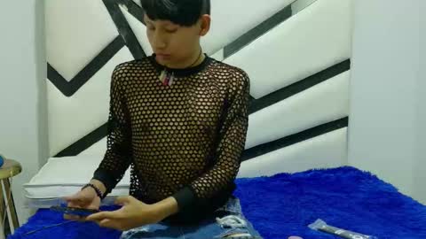 Snapshot of alexandro_bover chatting on October 31, 2025, 7:04 pm Alexandro online show from October 31, 2025, 7:04 pm