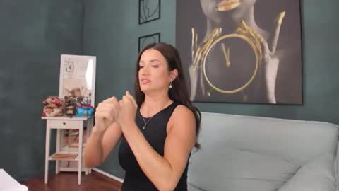 Snapshot of alexanikole chatting on April 21, 2026, 7:36 am AlexaNikole online show from April 21, 2026, 7:36 am
