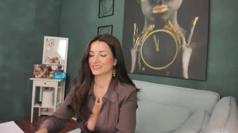 Snapshot of alexanikole chatting on June 1, 2026, 5:53 am AlexaNikole online show from June 1, 2026, 5:53 am
