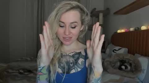 Snapshot of alexarush chatting on October 19, 2025, 5:35 pm alexarush online show from October 19, 2025, 5:35 pm