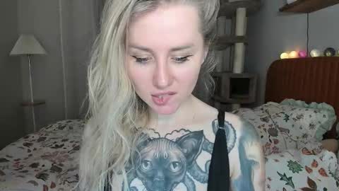 Snapshot of alexarush chatting on February 23, 2026, 5:43 pm alexarush online show from February 23, 2026, 5:43 pm