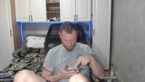 Snapshot of alexboy2022 chatting on November 5, 2025, 7:03 pm onlyfans..alexyno2022 online show from November 5, 2025, 7:03 pm