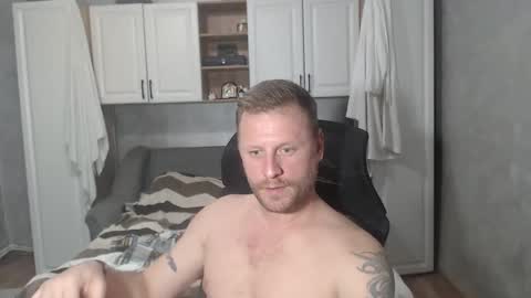 Snapshot of alexboy2022 chatting on November 30, 2025, 10:14 pm onlyfans..alexyno2022 online show from November 30, 2025, 10:14 pm