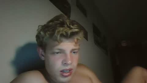 Snapshot of alexcoxx21 chatting on July 29, 2026, 10:52 pm alexcoxx21 online show from July 29, 2026, 10:52 pm