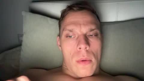 Snapshot of alexfit96 chatting on November 4, 2025, 11:37 pm alexfit96 online show from November 4, 2025, 11:37 pm