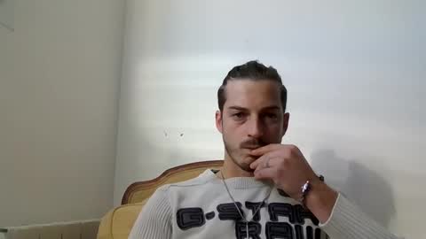 Snapshot of alexfr31 chatting on December 28, 2024, 11:09 am alexfr31 online show from December 28, 2024, 11:09 am