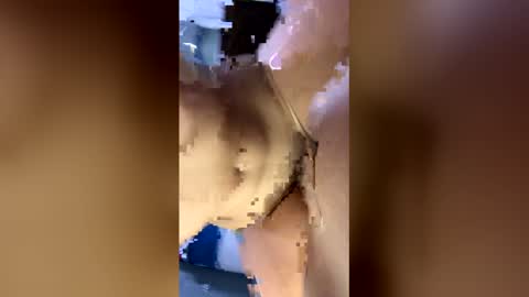 alexgood69 online show from April 22, 2026, 2:14 am