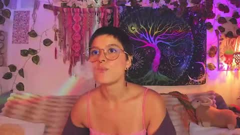 Alex online show from April 19, 2026, 6:43 pm
