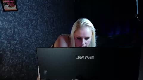 Snapshot of alexiawonder chatting on July 5, 2026, 8:38 pm Alexia online show from July 5, 2026, 8:38 pm