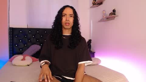 Alexis online show from September 13, 2025, 1:33 pm