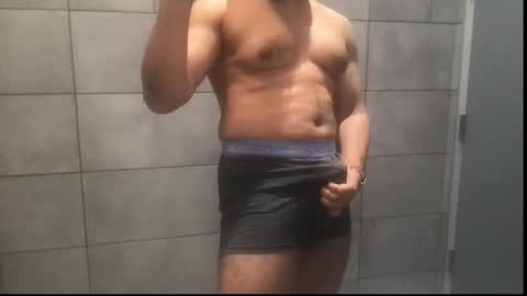 Snapshot of alexis69mm chatting on February 5, 2025, 12:53 am Alex online show from February 5, 2025, 12:53 am