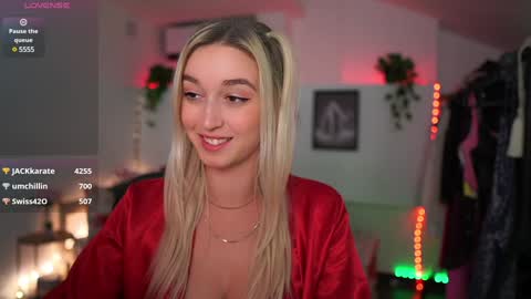 Snapshot of alexis___texas chatting on December 8, 2024, 10:36 pm Alexis Texas online show from December 8, 2024, 10:36 pm