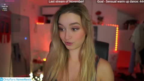 Snapshot of alexis___texas chatting on November 30, 2025, 7:29 pm Alexis Texas online show from November 30, 2025, 7:29 pm