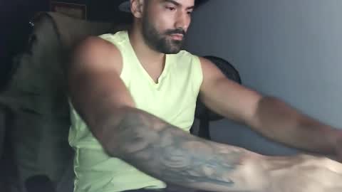 alexisrodriguez_ online show from September 10, 2025, 5:07 am