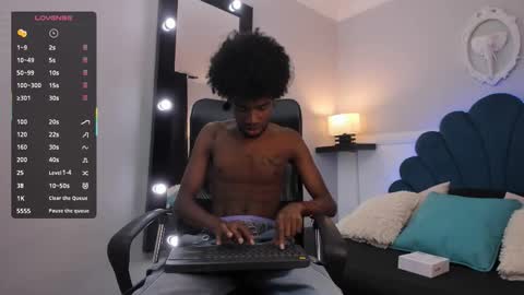 Snapshot of alexjaccob chatting on October 11, 2025, 1:31 pm Alex Jaccob online show from October 11, 2025, 1:31 pm