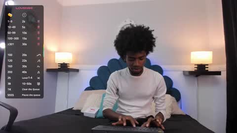 Snapshot of alexjaccob chatting on October 13, 2025, 1:11 pm Alex Jaccob online show from October 13, 2025, 1:11 pm