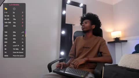 Snapshot of alexjaccob chatting on October 14, 2025, 1:12 pm Alex Jaccob online show from October 14, 2025, 1:12 pm