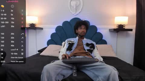 Snapshot of alexjaccob chatting on October 29, 2025, 11:23 am Alex Jaccob online show from October 29, 2025, 11:23 am