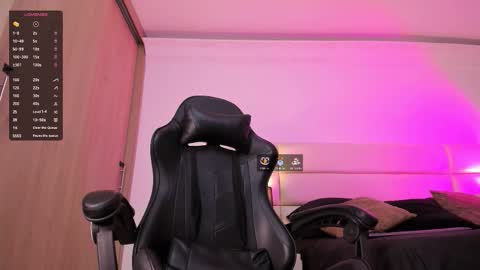 Snapshot of alexjaccob chatting on December 17, 2025, 1:17 pm Alex Jaccob online show from December 17, 2025, 1:17 pm