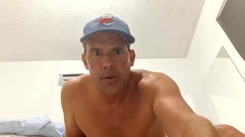 alexkentucky2841109154 online show from October 3, 2025, 9:45 pm