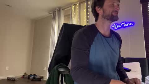 Alex Mann online show from October 30, 2025, 5:35 pm