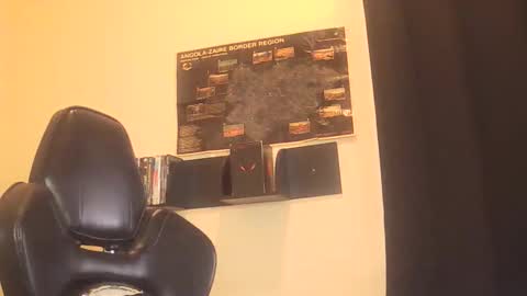 Snapshot of alexopenmind21 chatting on October 27, 2025, 3:27 pm Alexxx online show from October 27, 2025, 3:27 pm