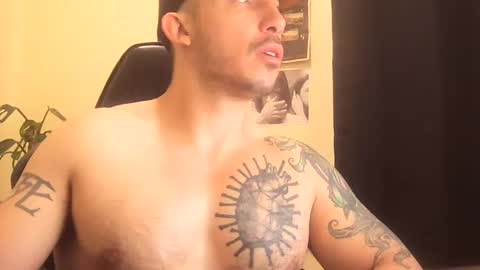 Snapshot of alexopenmind21 chatting on April 13, 2026, 5:18 pm Alexxx online show from April 13, 2026, 5:18 pm