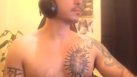 Snapshot of alexopenmind21 chatting on May 13, 2026, 3:59 am Alexxx online show from May 13, 2026, 3:59 am